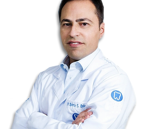 Dr. Roberto Eustáquio Rabelo